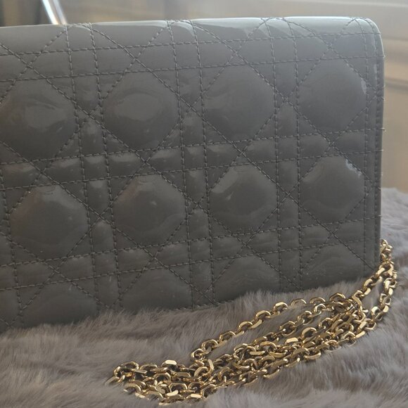 Christian Dior chain pouch - Picture 3 of 3